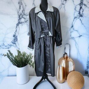 NWOT MARIEL VINTAGE (15/16) Trench/Rain Coat 80/90 Style Black White and Checker